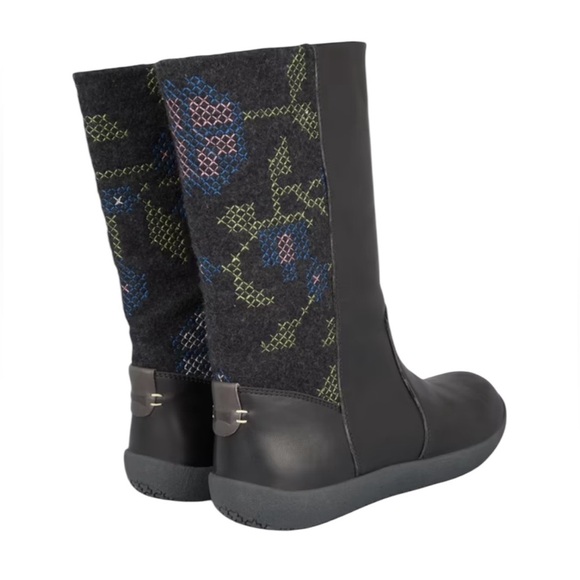 Camper Twins Wool and Leather Boot Black and Gray Size 37 US 7 - Picture 2 of 13